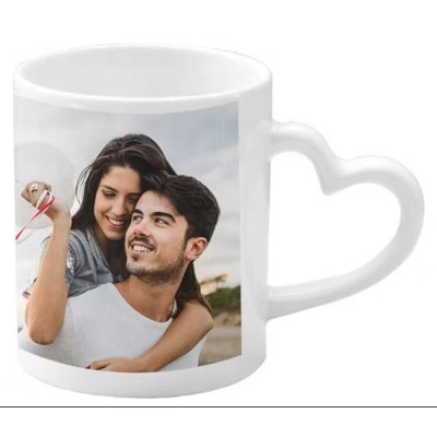 Hrnek bílý 300ml s uchem srdce