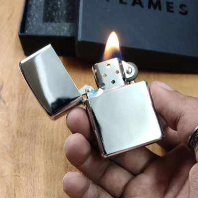 Benzínový nerez lesklý zapalovač